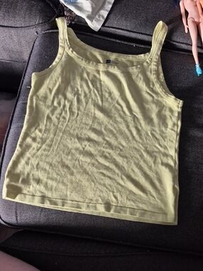 GAP Lime Women's Tank Top Large Y2k